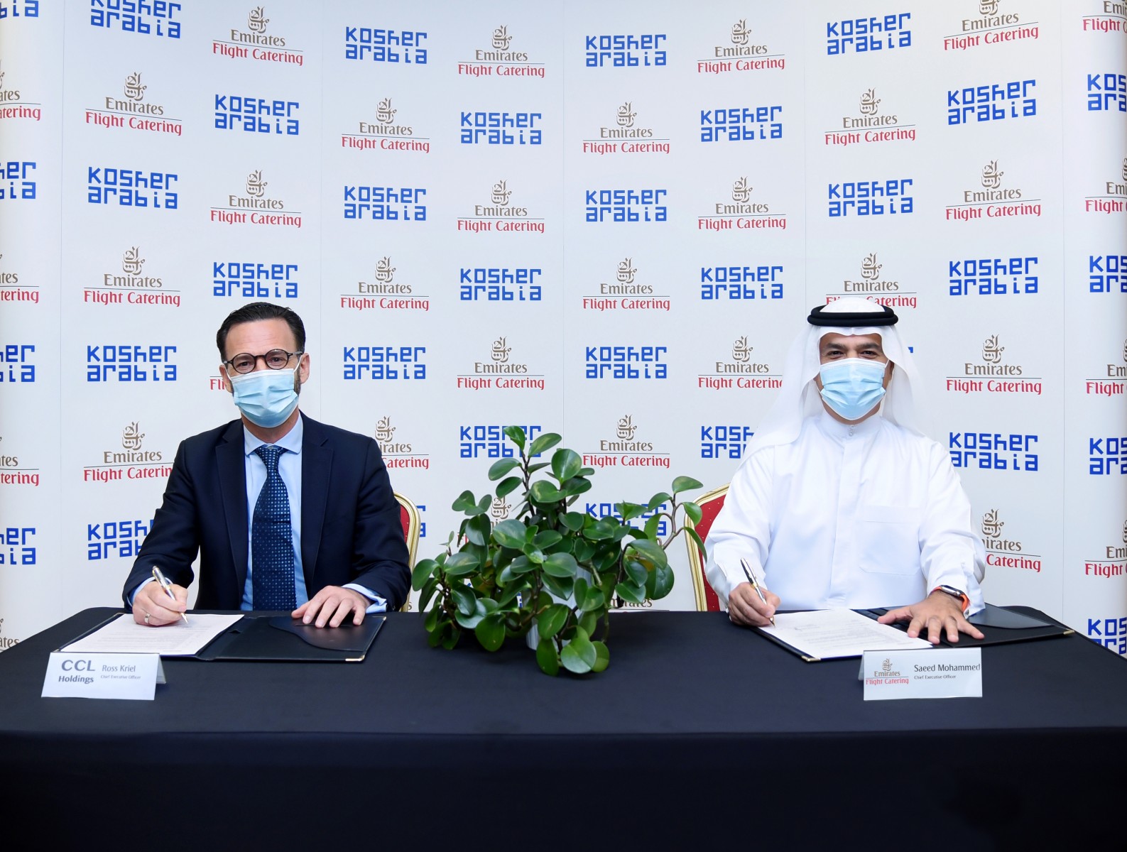 L to R: Ross Kriel, Founder, CCL Holdings and Saeed Mohammed, Chief Executive Officer, Emirates Flight Catering.