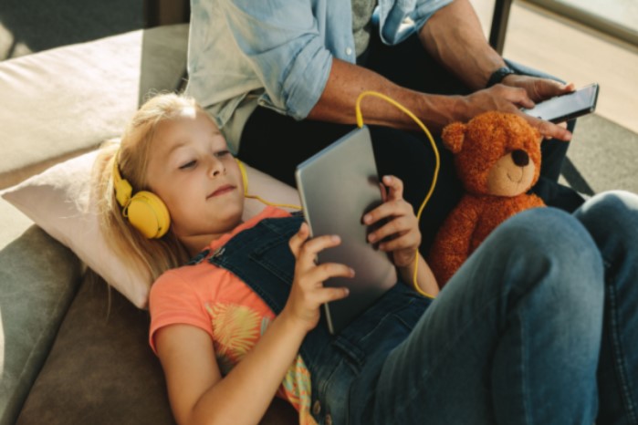Etihad is a computer-child-friendly airline.